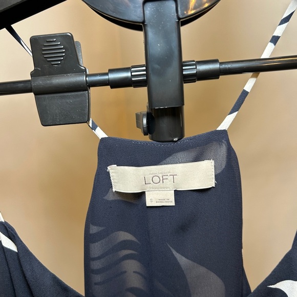 LOFT Navy and White Leaf Print Camisole - Picture 3 of 3